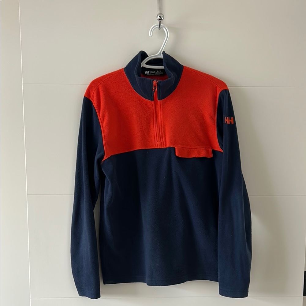 Helly Hansen Men's Navy and Red Sweater